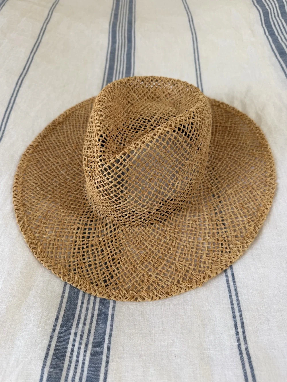 Janessa Leone 100% Straw Raffia Sun Hat Size Small